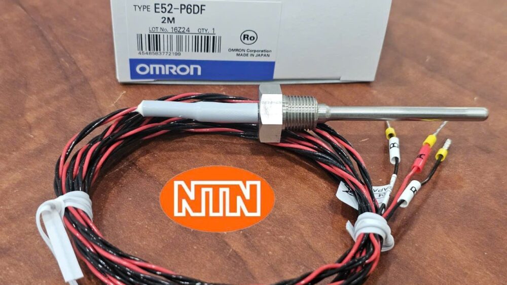 Temperature Sensor Omron E52-P6DF 2M Cảm biến nhiệt độ