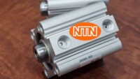 Cylinder SMC CDQ2A32-25DZ Xi lanh khí nén